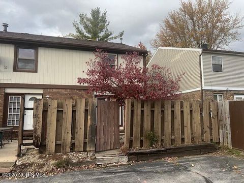 Tiny photo for 4501 Cherry Creek Lane, Toledo, OH 43615 (MLS # 10001819)
