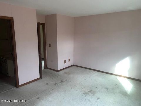 Tiny photo for 4501 Cherry Creek Lane, Toledo, OH 43615 (MLS # 10001819)