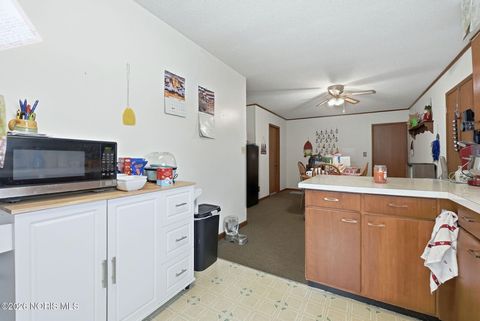 Tiny photo for 1600 Leland Avenue, Lima, OH 45805 (MLS # 10003811)