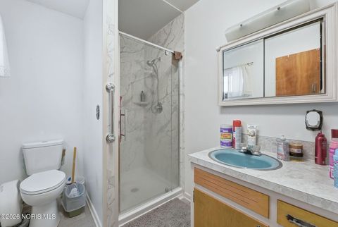 Tiny photo for 1600 Leland Avenue, Lima, OH 45805 (MLS # 10003811)