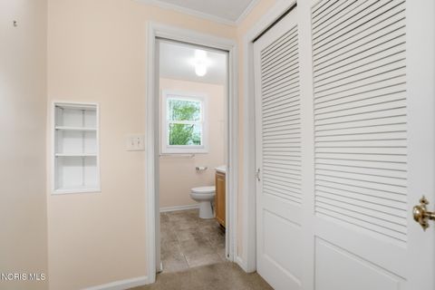 Tiny photo for 700 Lincolnshire Lane, Findlay, OH 45840 (MLS # 10007831)