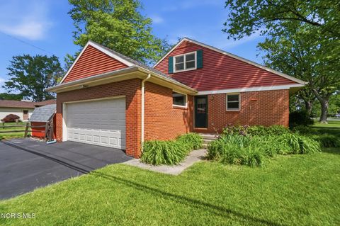 Tiny photo for 700 Lincolnshire Lane, Findlay, OH 45840 (MLS # 10007831)