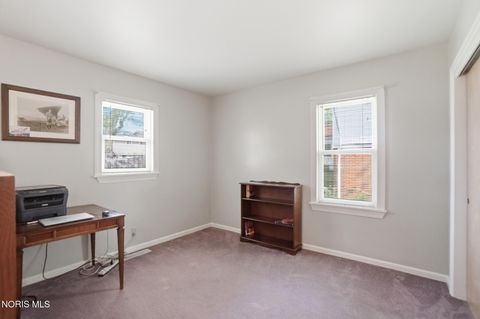 Tiny photo for 700 Lincolnshire Lane, Findlay, OH 45840 (MLS # 10007831)