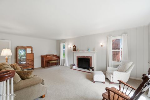 Tiny photo for 700 Lincolnshire Lane, Findlay, OH 45840 (MLS # 10007831)