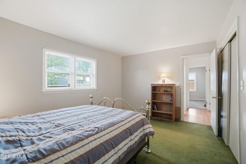 Tiny photo for 700 Lincolnshire Lane, Findlay, OH 45840 (MLS # 10007831)