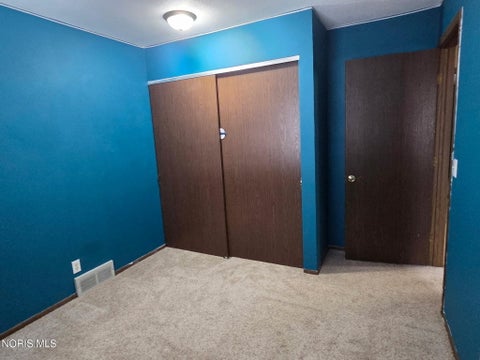 Tiny photo for 3797 W Alexis Road, Toledo, OH 43623 (MLS # 10012815)
