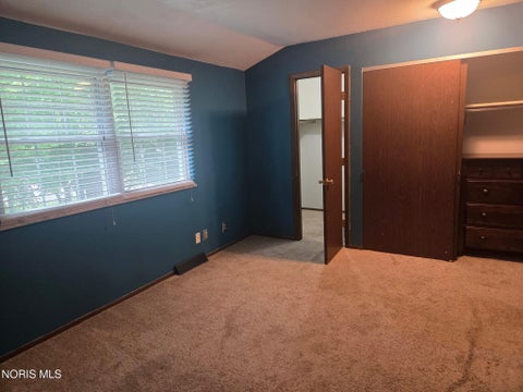 Tiny photo for 3797 W Alexis Road, Toledo, OH 43623 (MLS # 10012815)
