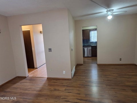 Tiny photo for 3797 W Alexis Road, Toledo, OH 43623 (MLS # 10012815)