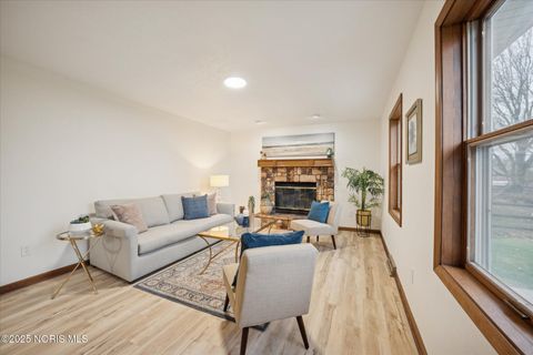 Tiny photo for 28 Mattatuck Way, Waterville, OH 43566 (MLS # 10001839)