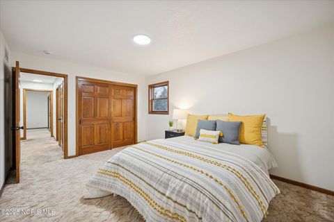 Tiny photo for 28 Mattatuck Way, Waterville, OH 43566 (MLS # 10001839)