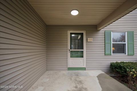 Tiny photo for 28 Mattatuck Way, Waterville, OH 43566 (MLS # 10001839)