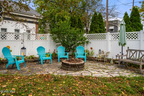 Tiny photo for 205 W Broadway Street, Maumee, OH 43537 (MLS # 10014675)