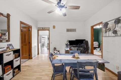 Tiny photo for 517 W North Street, Fostoria, OH 44830 (MLS # 10007022)