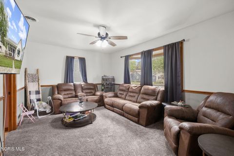 Tiny photo for 517 W North Street, Fostoria, OH 44830 (MLS # 10007022)
