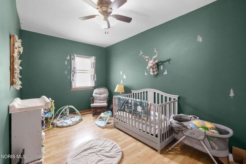 Tiny photo for 517 W North Street, Fostoria, OH 44830 (MLS # 10007022)