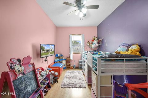 Tiny photo for 517 W North Street, Fostoria, OH 44830 (MLS # 10007022)