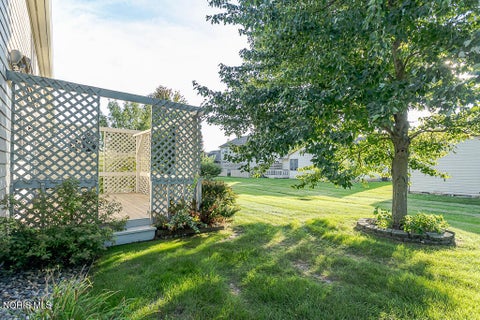 Tiny photo for 15 Gatewood Drive, Waterville, OH 43566 (MLS # 10013667)
