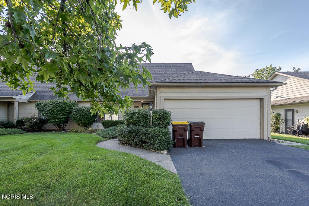15 Gatewood Drive