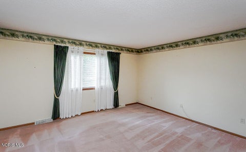 Tiny photo for 15 Gatewood Drive, Waterville, OH 43566 (MLS # 10013667)