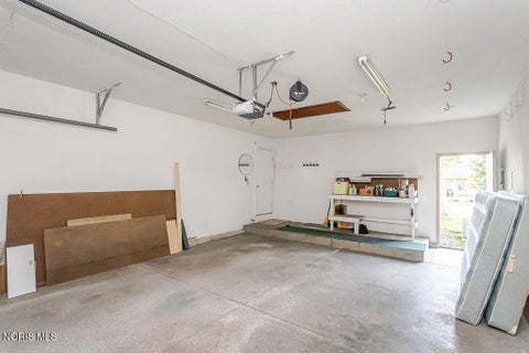 Tiny photo for 15 Gatewood Drive, Waterville, OH 43566 (MLS # 10013667)
