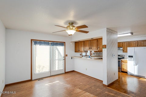 Tiny photo for 15 Gatewood Drive, Waterville, OH 43566 (MLS # 10013667)
