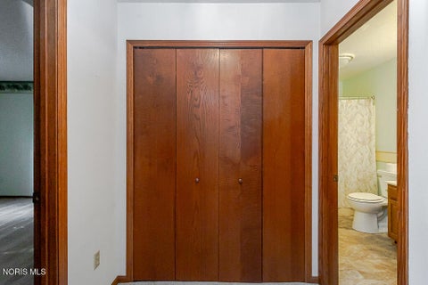 Tiny photo for 15 Gatewood Drive, Waterville, OH 43566 (MLS # 10013667)