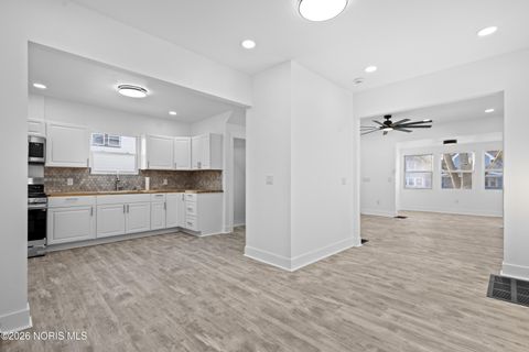 Tiny photo for 1334 Goodale Avenue, Toledo, OH 43606 (MLS # 10003912)