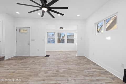 Tiny photo for 1334 Goodale Avenue, Toledo, OH 43606 (MLS # 10003912)