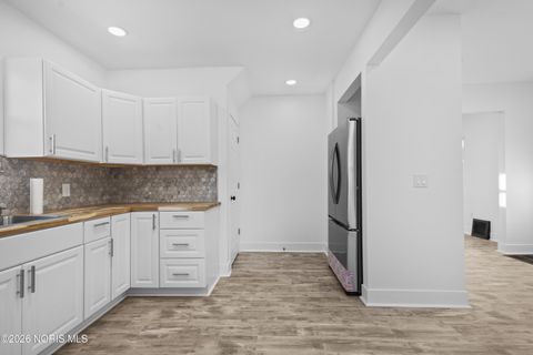 Tiny photo for 1334 Goodale Avenue, Toledo, OH 43606 (MLS # 10003912)