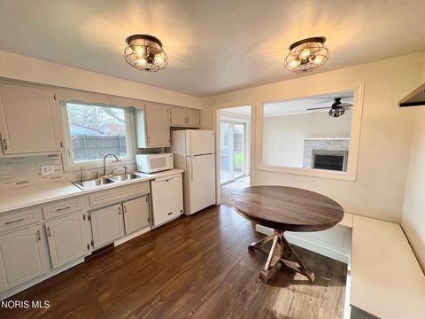 Tiny photo for 1624 Palmer Drive, Defiance, OH 43512 (MLS # 10005952)