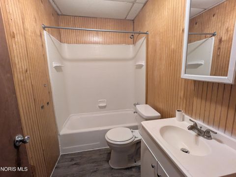 Tiny photo for 703 Ashwood Avenue, Toledo, OH 43608 (MLS # 10005955)