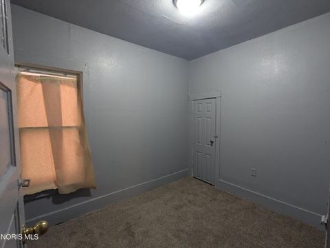 Tiny photo for 703 Ashwood Avenue, Toledo, OH 43608 (MLS # 10005955)