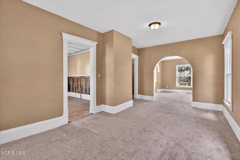 Tiny photo for 1225 Varland Avenue, Toledo, OH 43605 (MLS # 10006710)