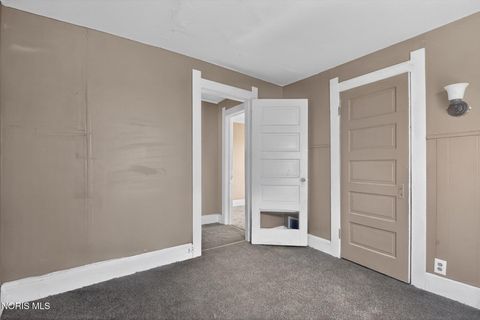 Tiny photo for 1225 Varland Avenue, Toledo, OH 43605 (MLS # 10006710)