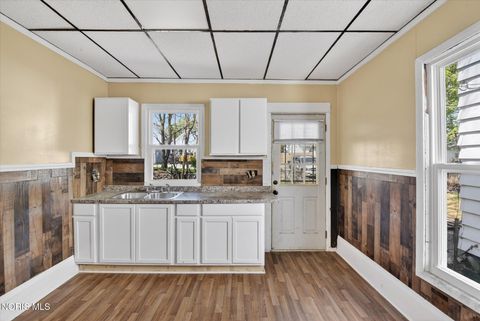 Tiny photo for 1225 Varland Avenue, Toledo, OH 43605 (MLS # 10006710)