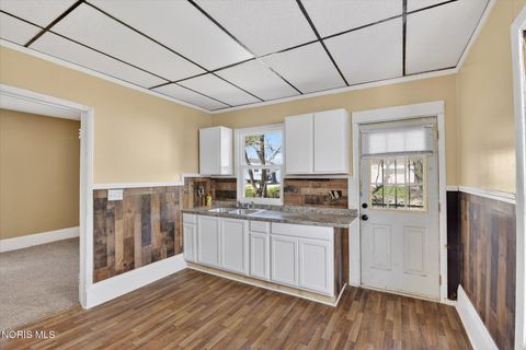 Tiny photo for 1225 Varland Avenue, Toledo, OH 43605 (MLS # 10006710)