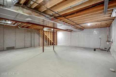 Tiny photo for 9425 Newbury Lane, Whitehouse, OH 43571 (MLS # 10000671)