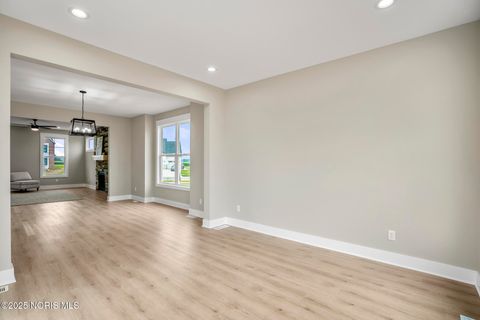 Tiny photo for 9425 Newbury Lane, Whitehouse, OH 43571 (MLS # 10000671)