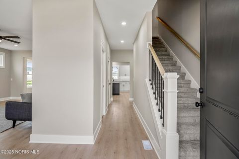 Tiny photo for 9425 Newbury Lane, Whitehouse, OH 43571 (MLS # 10000671)