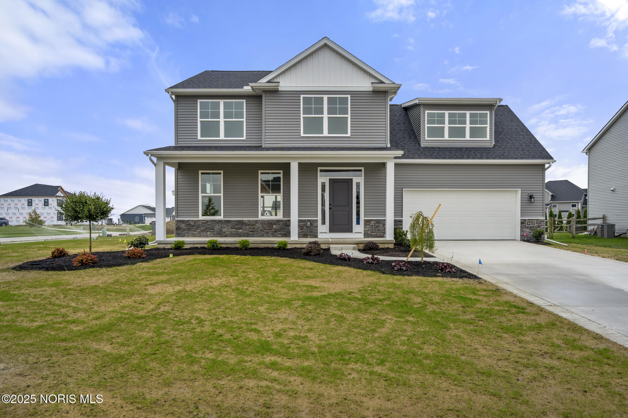 9425 Newbury Lane