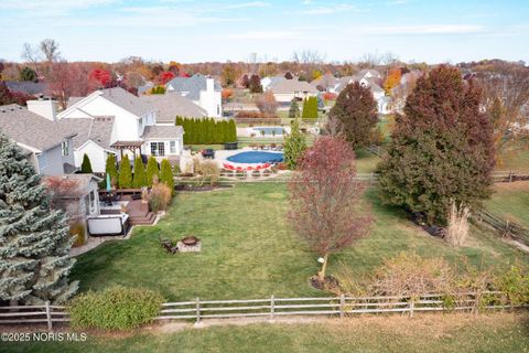 Tiny photo for 4731 Cabriolet Lane, Maumee, OH 43537 (MLS # 10000740)