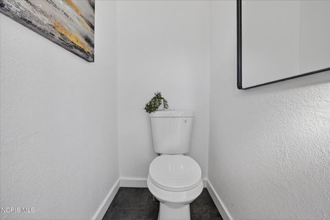 Tiny photo for 1130 Earlwood Avenue, Oregon, OH 43616 (MLS # 10006083)