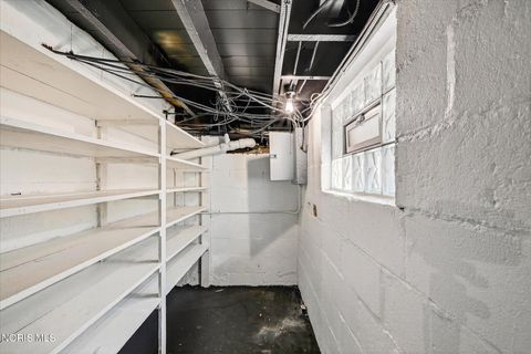 Tiny photo for 1130 Earlwood Avenue, Oregon, OH 43616 (MLS # 10006083)