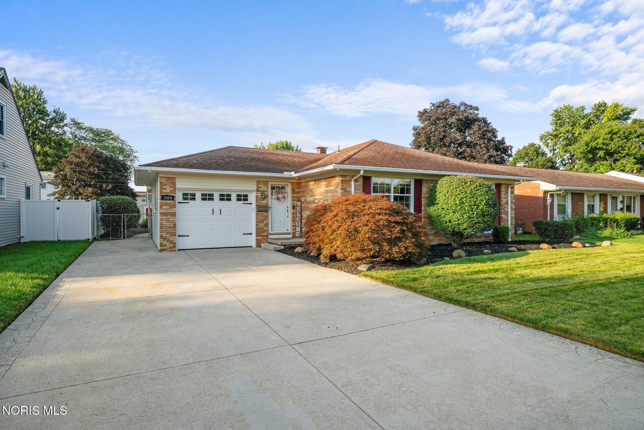 3304 Cromwell Drive