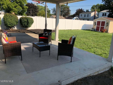 Tiny photo for 3304 Cromwell Drive, Oregon, OH 43616 (MLS # 10012759)