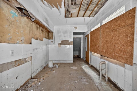 Tiny photo for 528 Acklin Avenue, Toledo, OH 43620 (MLS # 10013581)