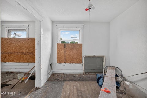 Tiny photo for 528 Acklin Avenue, Toledo, OH 43620 (MLS # 10013581)