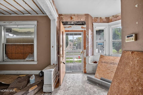 Tiny photo for 528 Acklin Avenue, Toledo, OH 43620 (MLS # 10013581)