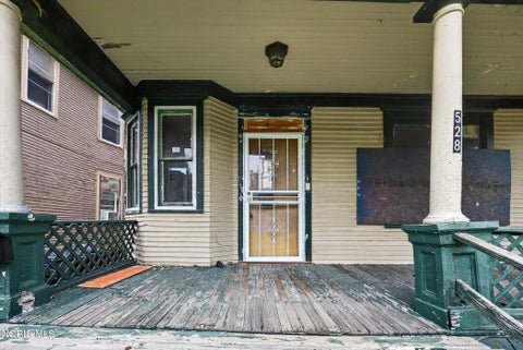 Tiny photo for 528 Acklin Avenue, Toledo, OH 43620 (MLS # 10013581)