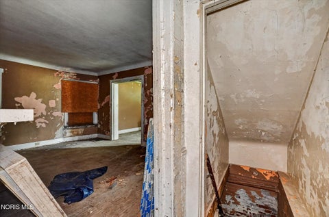 Tiny photo for 528 Acklin Avenue, Toledo, OH 43620 (MLS # 10013581)